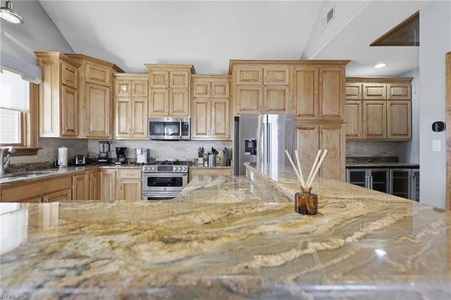 217 16th ST, Virginia Beach, VA 23451