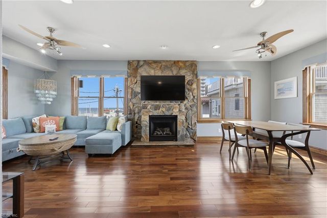 217 16th ST, Virginia Beach, VA 23451