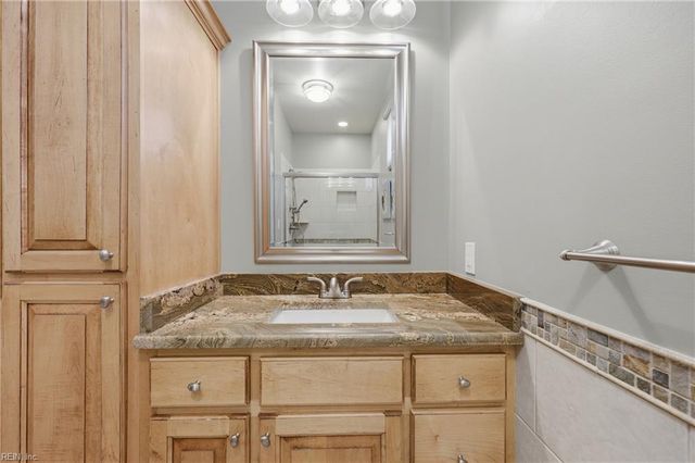 217 16th ST, Virginia Beach, VA 23451