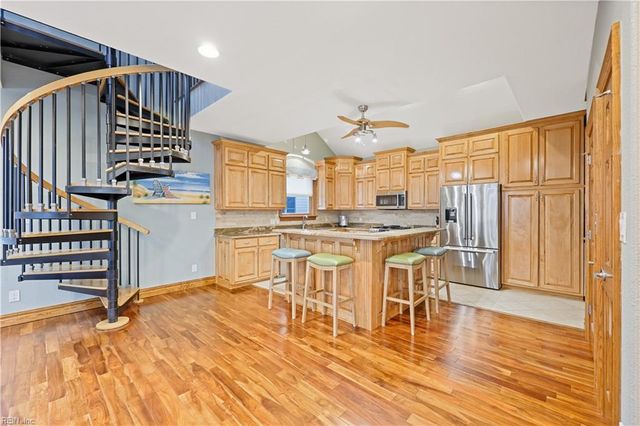 217 16th ST, Virginia Beach, VA 23451