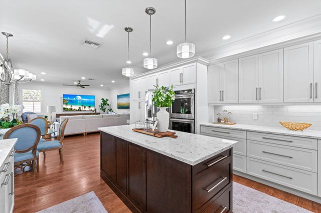 9870 Shepard Place, Wellington, FL 33414