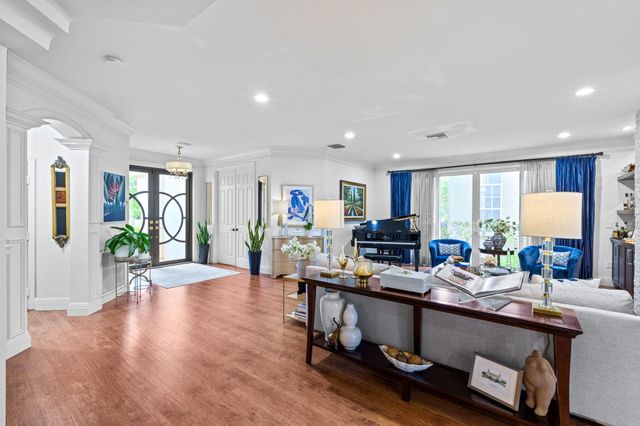 9870 Shepard Place, Wellington, FL 33414