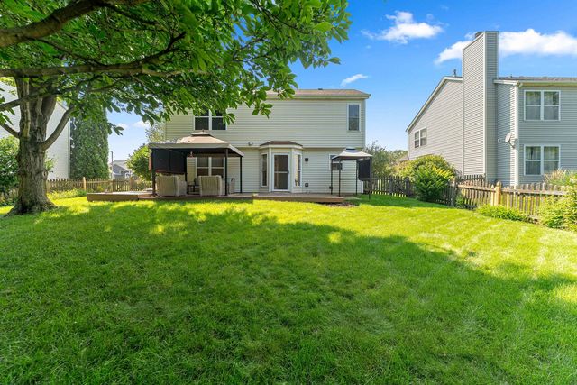 2210 Candlewood Drive, Plainfield, IL 60586