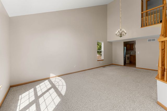 2210 Candlewood Drive, Plainfield, IL 60586