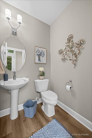 124 E Main Street, Cary, IL 60013