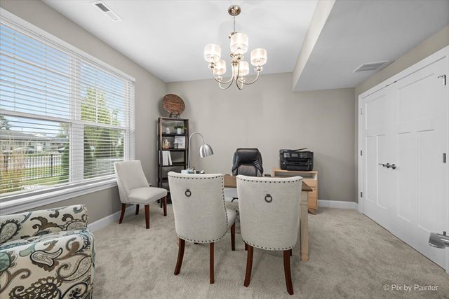 124 E Main Street, Cary, IL 60013