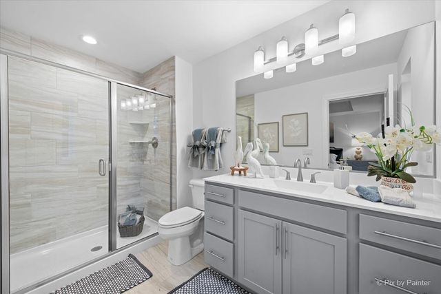 124 E Main Street, Cary, IL 60013