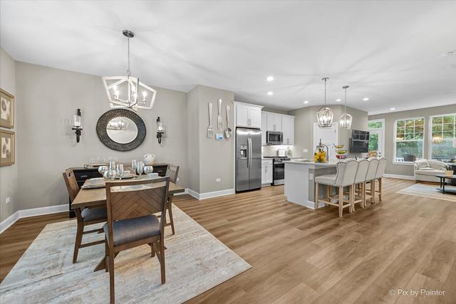 124 E Main Street, Cary, IL 60013