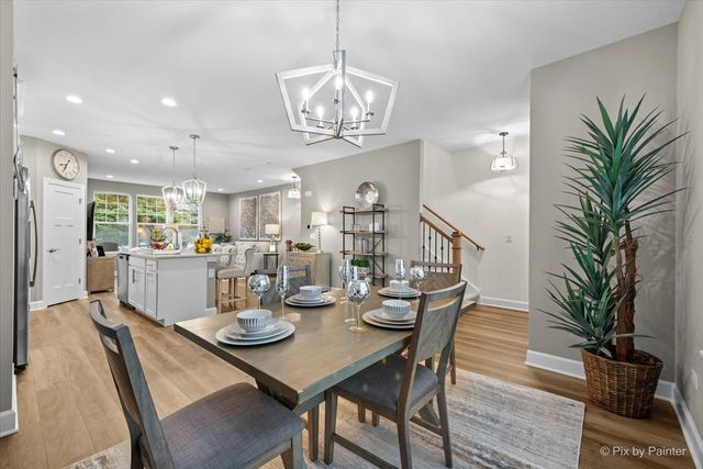 124 E Main Street, Cary, IL 60013