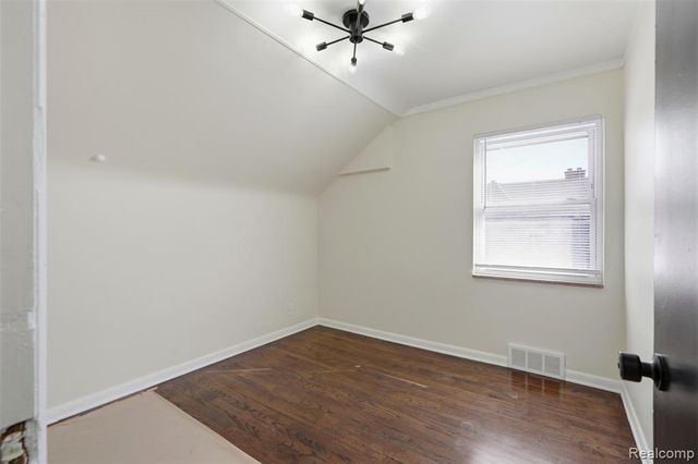 5063 Chalmers Street, Detroit, MI 48213