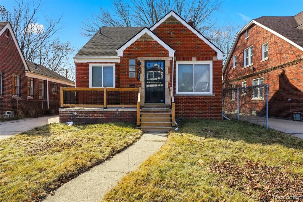 5063 Chalmers Street, Detroit, MI 48213
