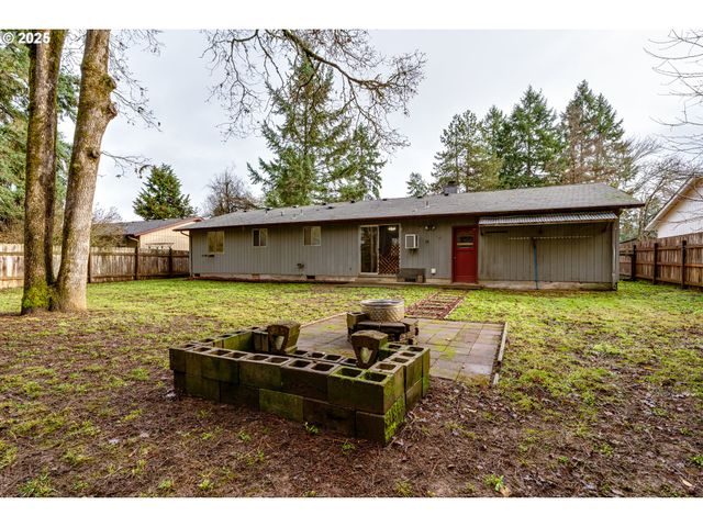 87810 NORMAN Ave, Veneta, OR 97487