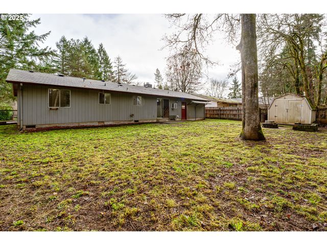 87810 NORMAN Ave, Veneta, OR 97487