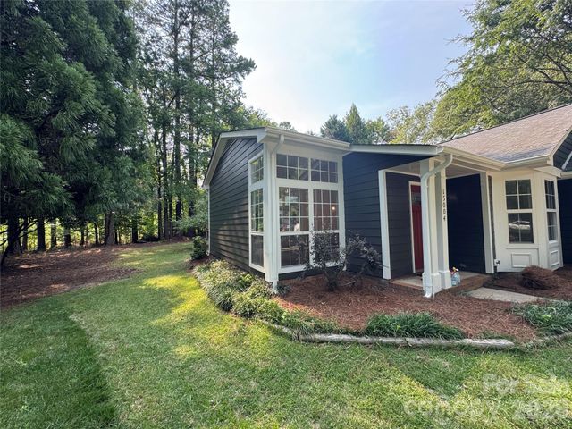 15004 Yarmouth Road, Charlotte, NC 28227