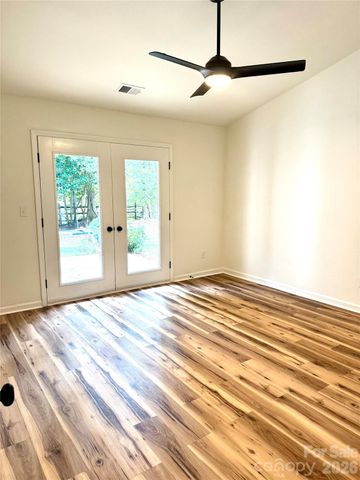 15004 Yarmouth Road, Charlotte, NC 28227