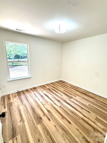 15004 Yarmouth Road, Charlotte, NC 28227