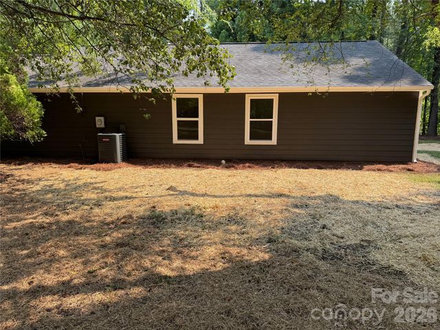 15004 Yarmouth Road, Charlotte, NC 28227