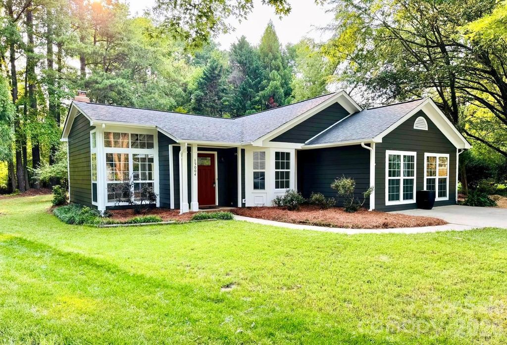15004 Yarmouth Road, Charlotte, NC 28227