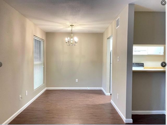 2200 Cypress Landing Drive E-1, Houston, TX 77090