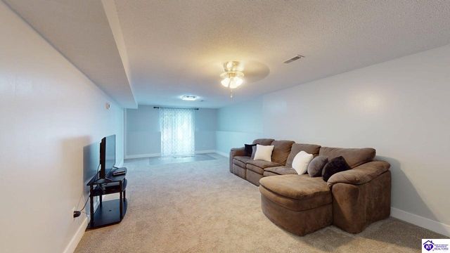 409 College View Drive, Elizabethtown, KY 42701
