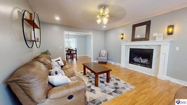 409 College View Drive, Elizabethtown, KY 42701