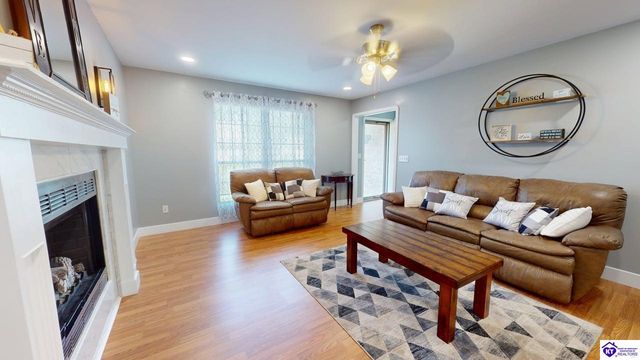 409 College View Drive, Elizabethtown, KY 42701