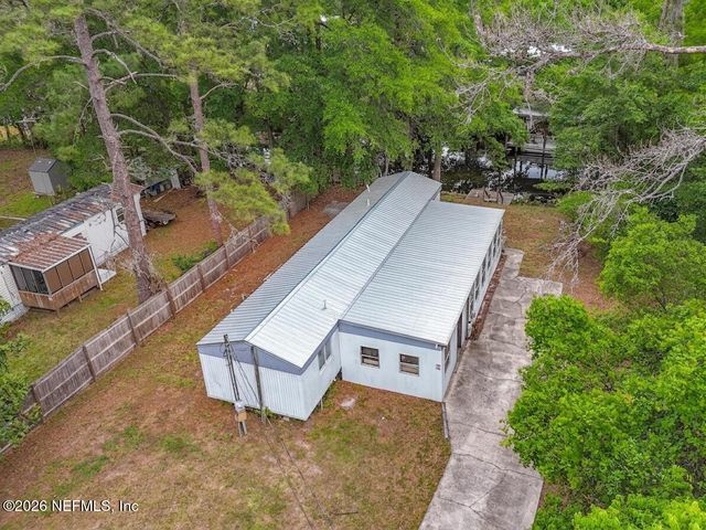 102 WATERWAY Drive, Palatka, FL 32187