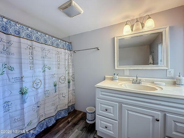 102 WATERWAY Drive, Palatka, FL 32187