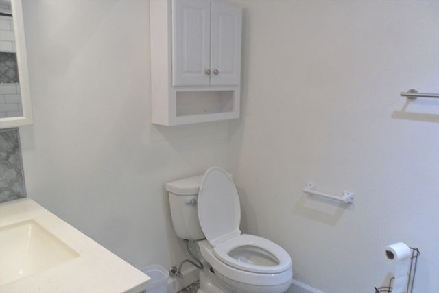 1550 Worcester Rd 528, Framingham, MA 01702