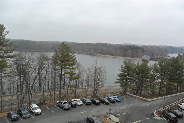 1550 Worcester Rd 528, Framingham, MA 01702