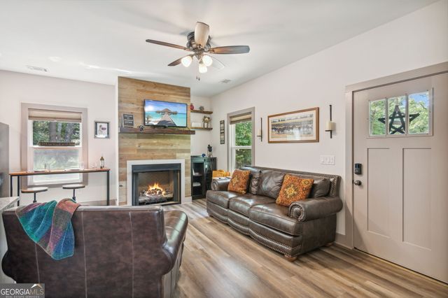 60 Sleepy Frog Lane, Dahlonega, GA 30533