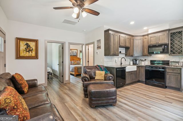 60 Sleepy Frog Lane, Dahlonega, GA 30533