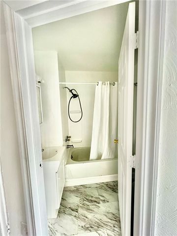 4 Howe St, Union Twp, PA 15038