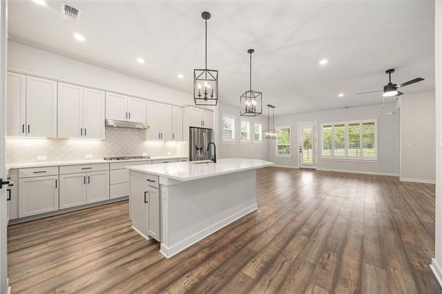196 Moonlit Stream PASS, Dripping Springs, TX 78620