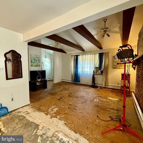 4643 PLEASANT MILLS RD, Hammonton, NJ 08037
