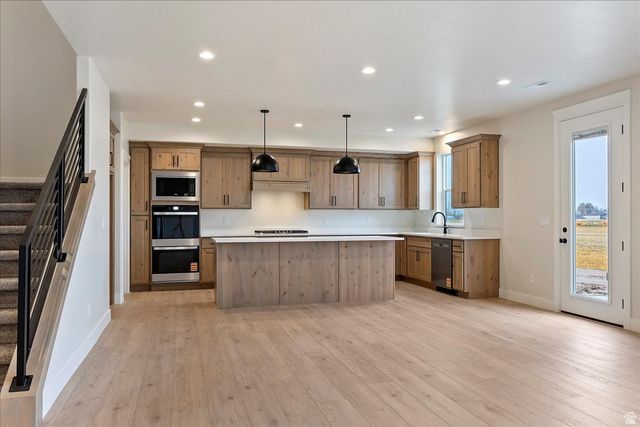 4260 W 350 S, West Point, UT 84015