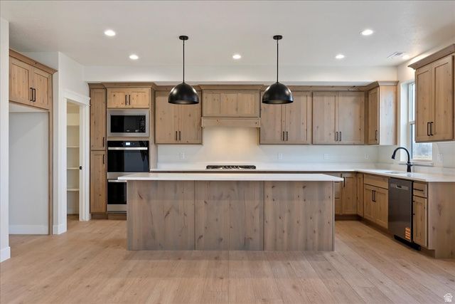 4260 W 350 S, West Point, UT 84015