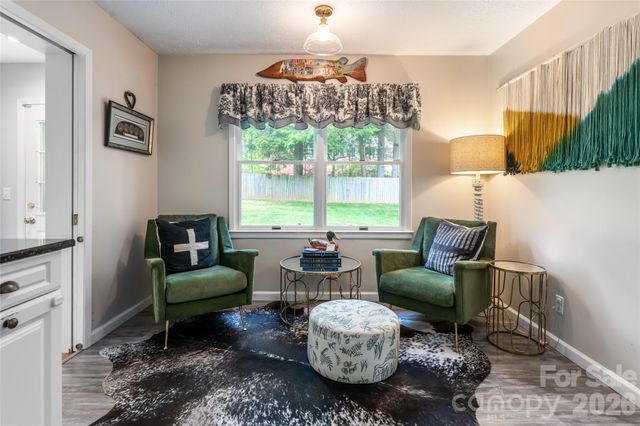 117 Brandon Road, Hendersonville, NC 28739