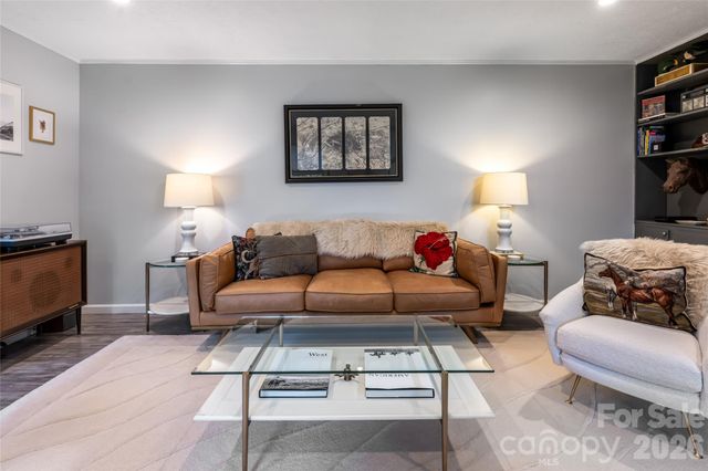 117 Brandon Road, Hendersonville, NC 28739