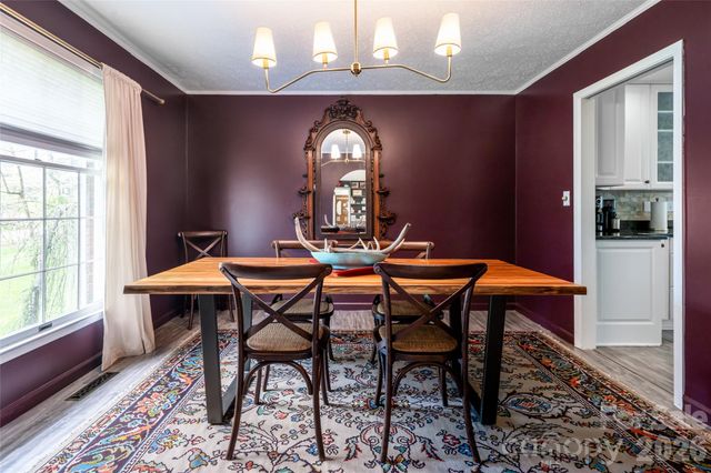 117 Brandon Road, Hendersonville, NC 28739