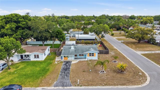 10437 52ND AVENUE N, St Petersburg, FL 33708