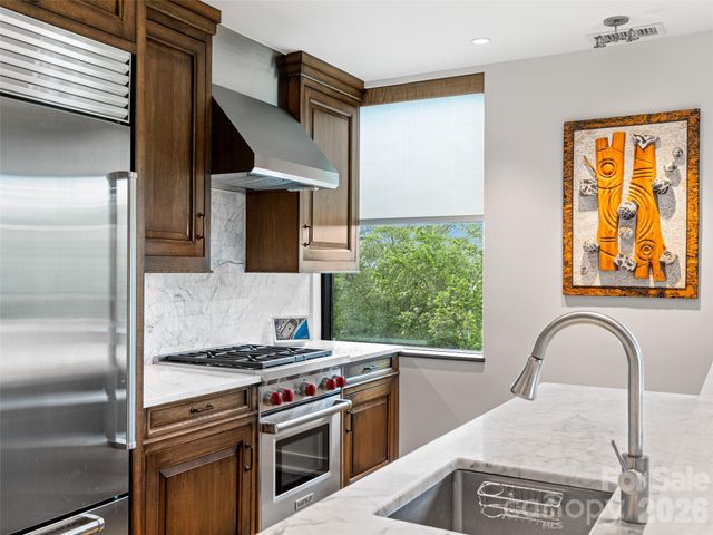 60 N Market Street 217, Asheville, NC 28801