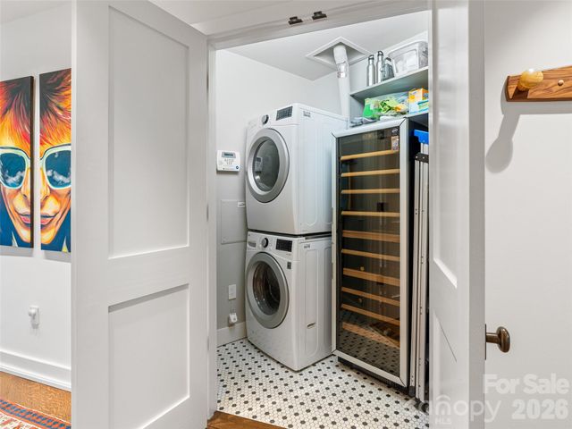 60 N Market Street 217, Asheville, NC 28801