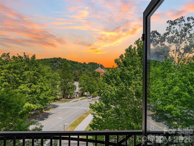 60 N Market Street 217, Asheville, NC 28801