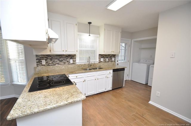 118 Skipwyth Circle, Cary, NC 27513