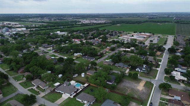 611 W Ash Street, Celina, TX 75009