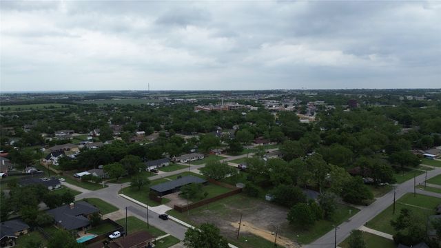 611 W Ash Street, Celina, TX 75009