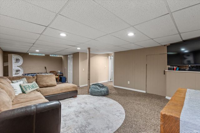 1102 E Wayne Street, South Bend, IN 46615