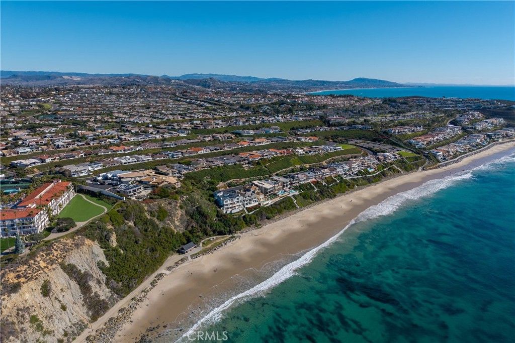 Image 39 of property listing at 33761 Windlass, Dana Point, CA 92629