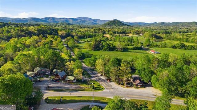 204 Doe Run, Sautee Nacoochee, GA 30571